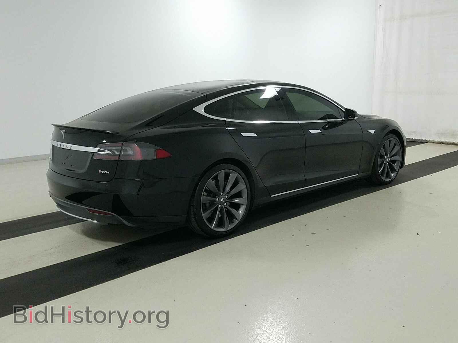 2013 Tesla Model S - VIN: 5YJSA1DP0DFP11031 - Photo 4