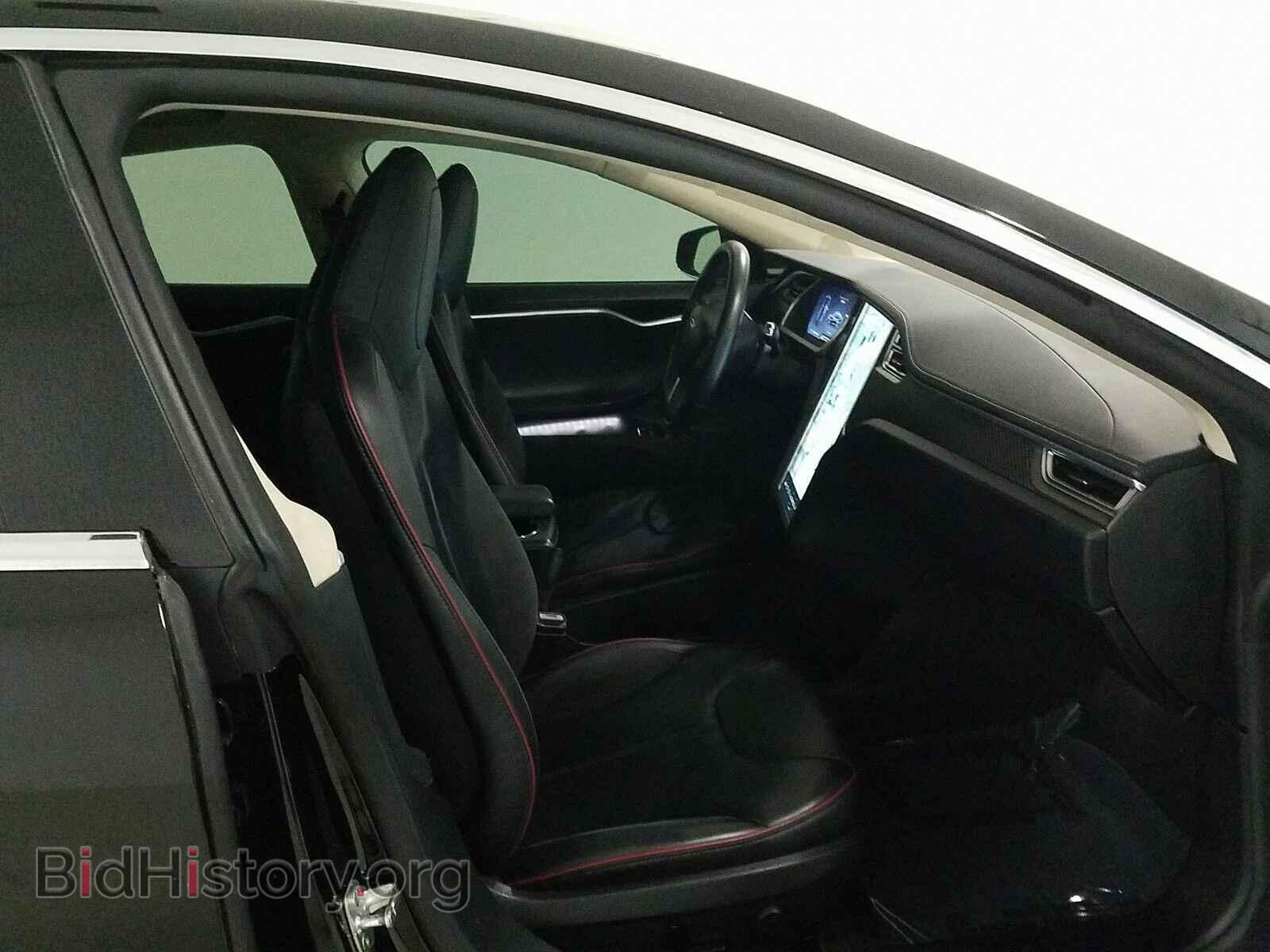 2013 Tesla Model S - VIN: 5YJSA1DP0DFP11031 - Photo 8