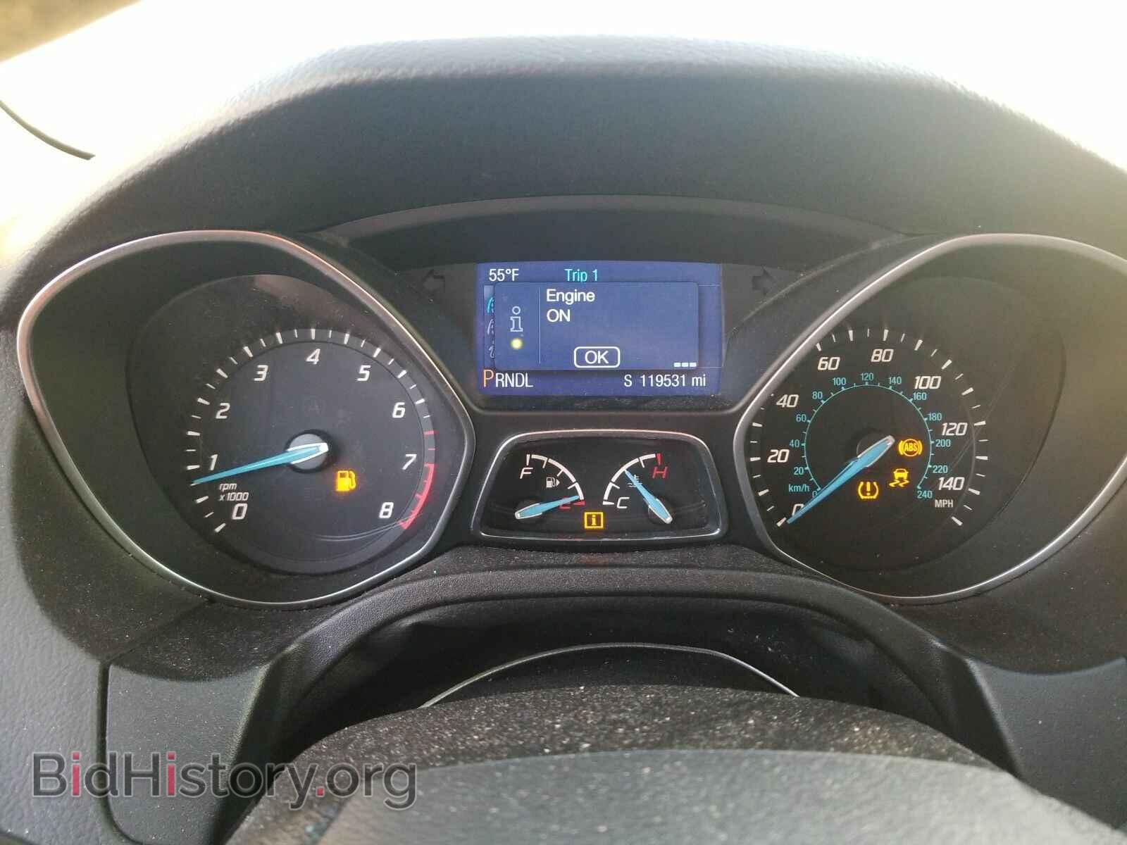 2014 Ford Focus - VIN: 1FADP3F22EL180147 - Фото 5