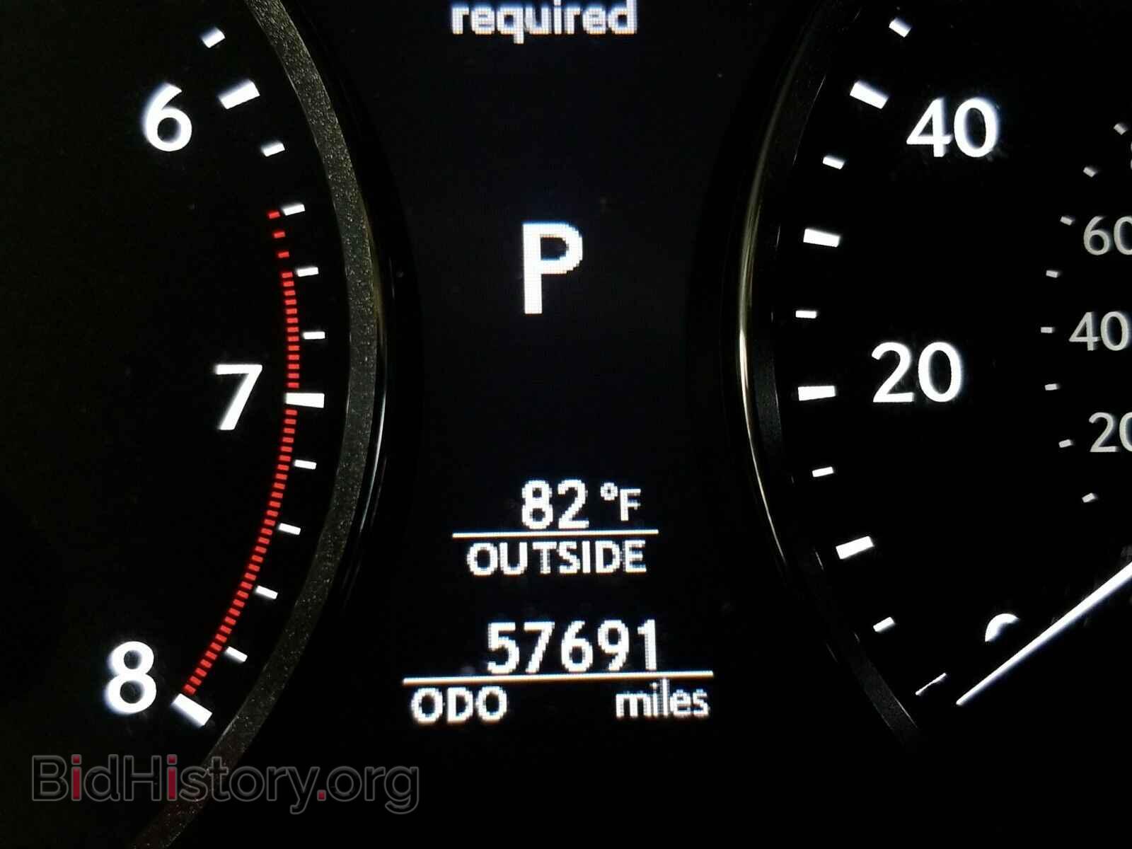 2017 Lexus LS - VIN: JTHBL5EF4H5143802 - Фото 12