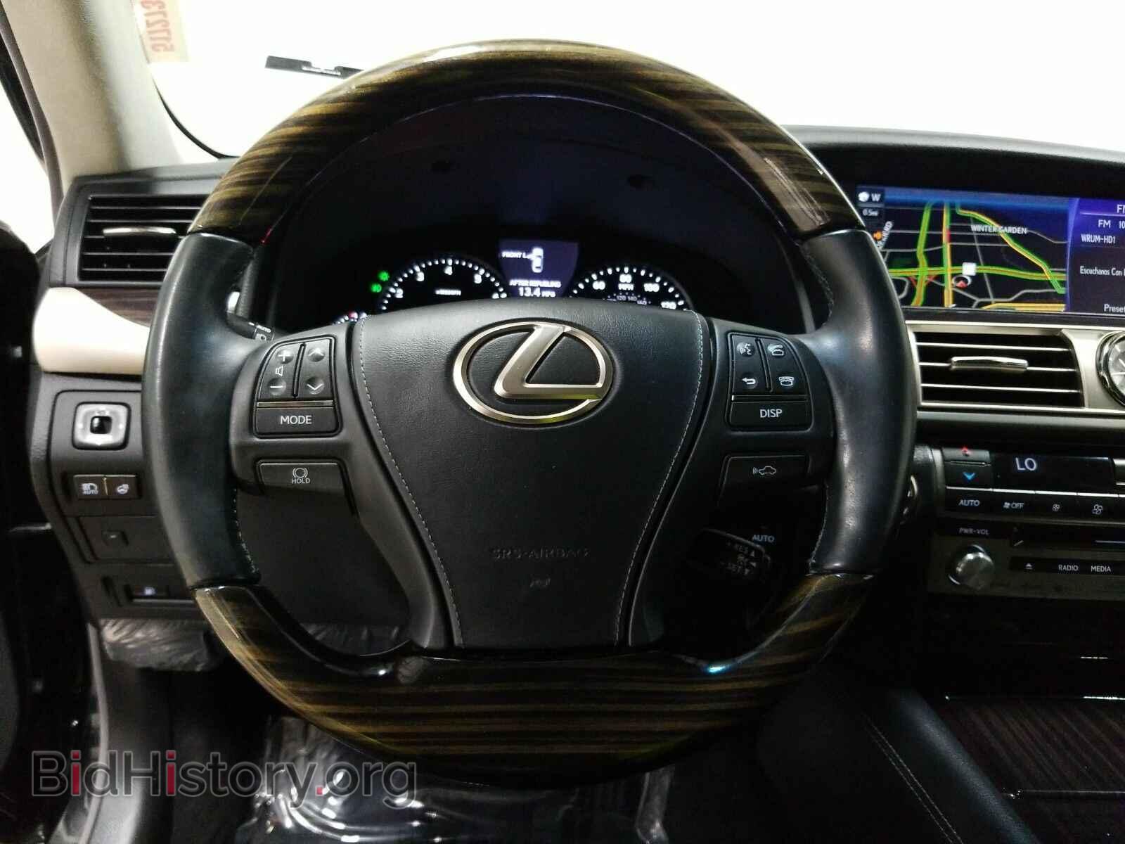 2017 Lexus LS - VIN: JTHBL5EF4H5143802 - Фото 10