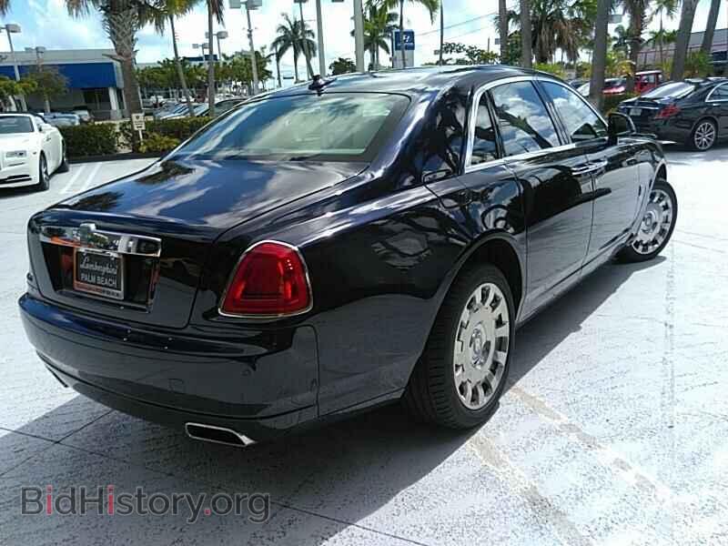 2014 Rolls-Royce Ghost - VIN: SCA664S5XEUX52479 - Photo 2