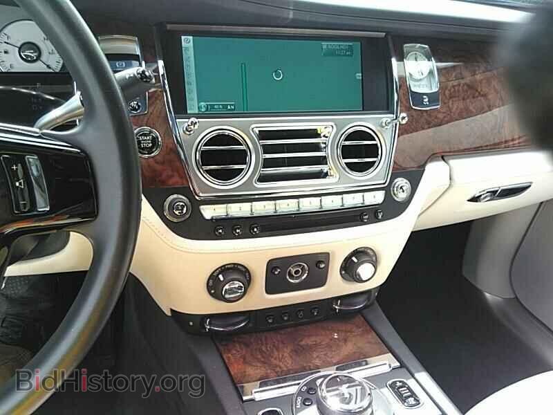 2014 Rolls-Royce Ghost - VIN: SCA664S5XEUX52479 - Photo 4