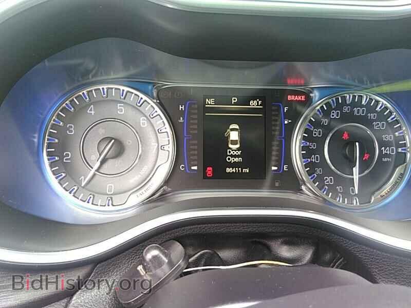 2016 Chrysler 200 - VIN: 1C3CCCAB8GN153166 - Фото 5