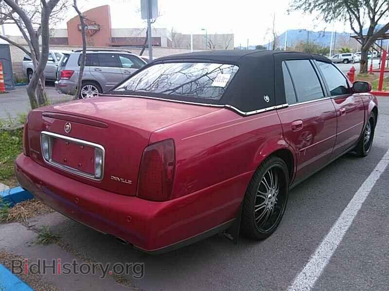 2000 Cadillac DeVille - VIN: 1G6KD57Y7YU220765 - Photo 2
