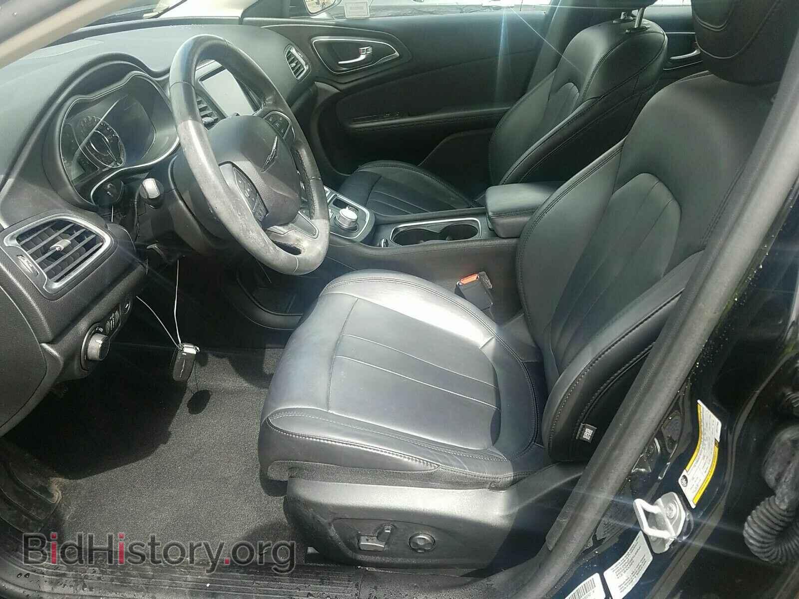 2016 Chrysler 200 - VIN: 1C3CCCAB3GN177584 - Фото 3