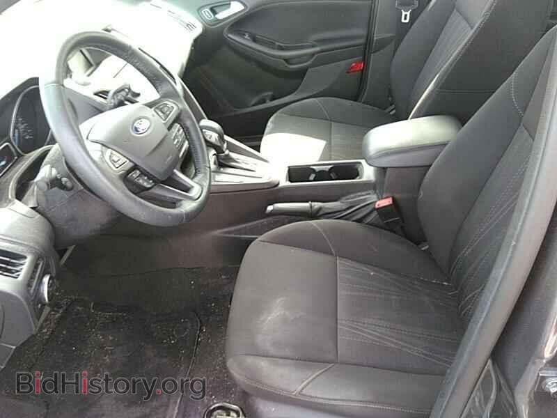 2017 Ford Focus - VIN: 1FADP3F21HL311282 - Photo 3