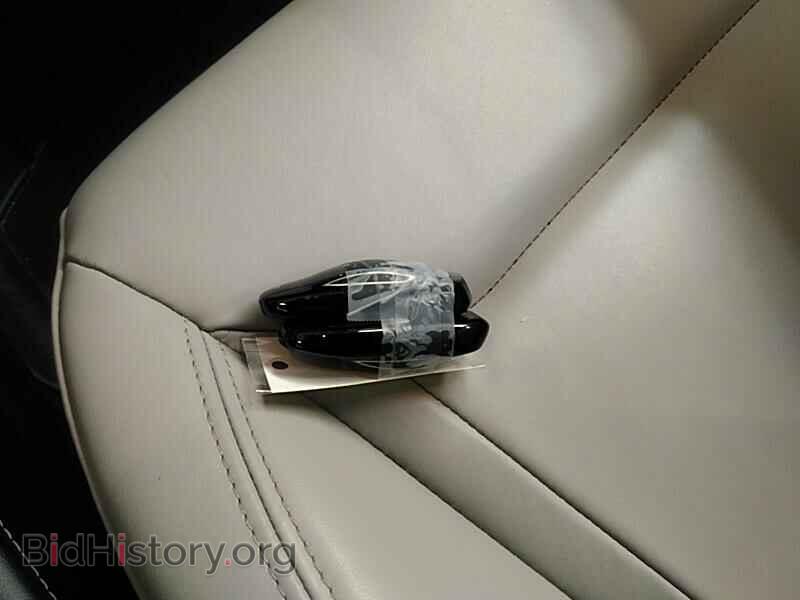 2016 Tesla Model S - VIN: 5YJSA1E47GF143868 - Фото 11