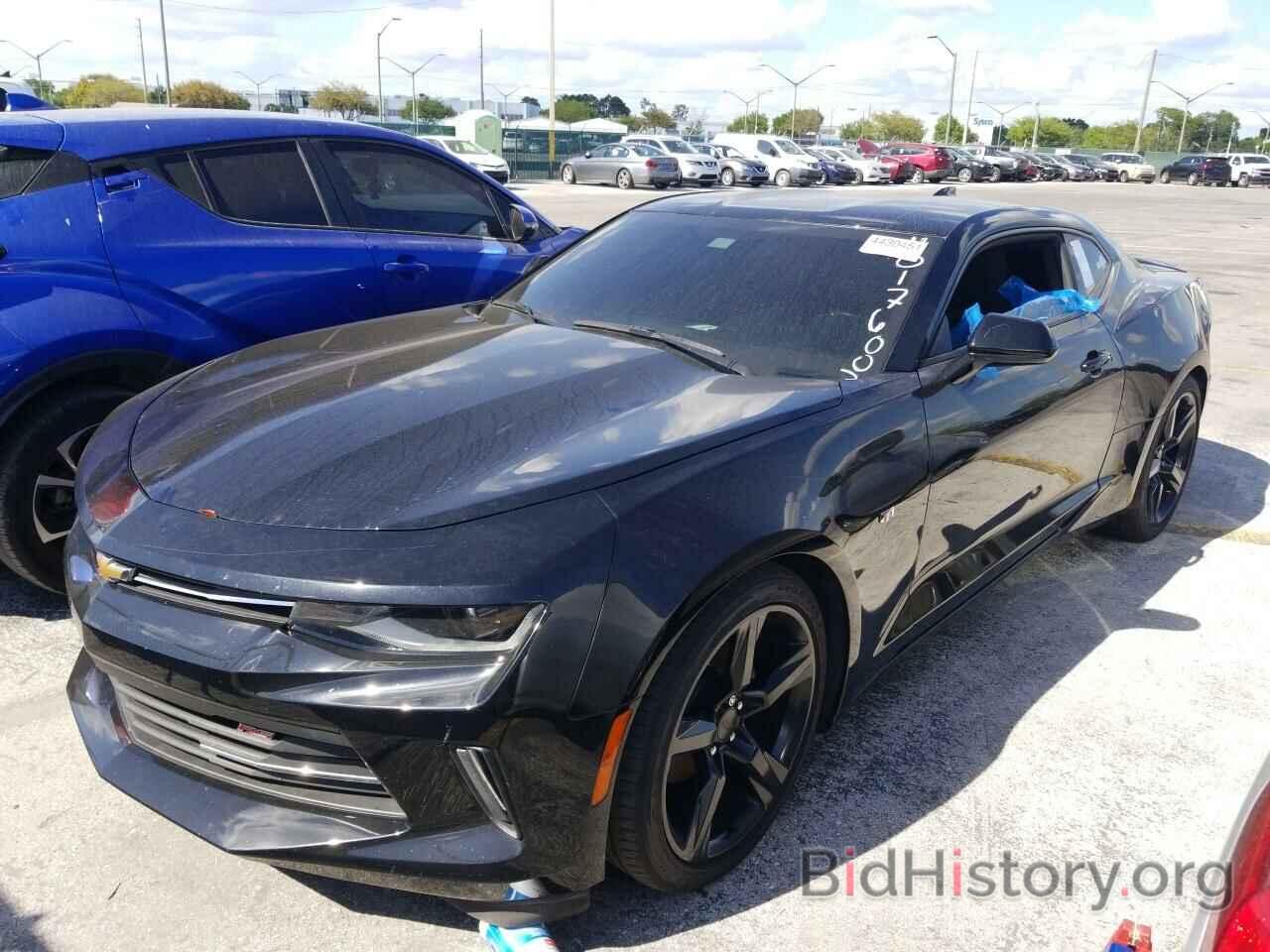 Photo 1G1FB1RS2H0176003 - Chevrolet Camaro 2017