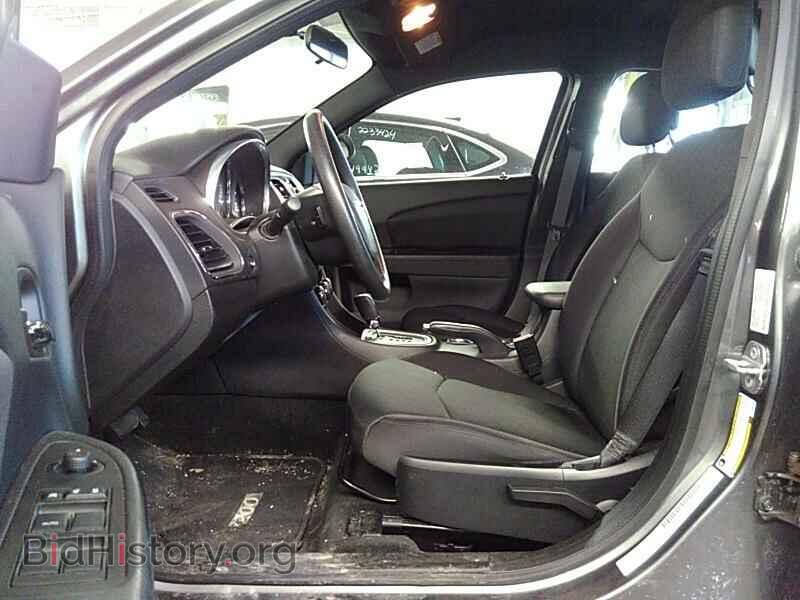 2013 Chrysler 200 - VIN: 1C3CCBAB7DN609194 - Фото 3