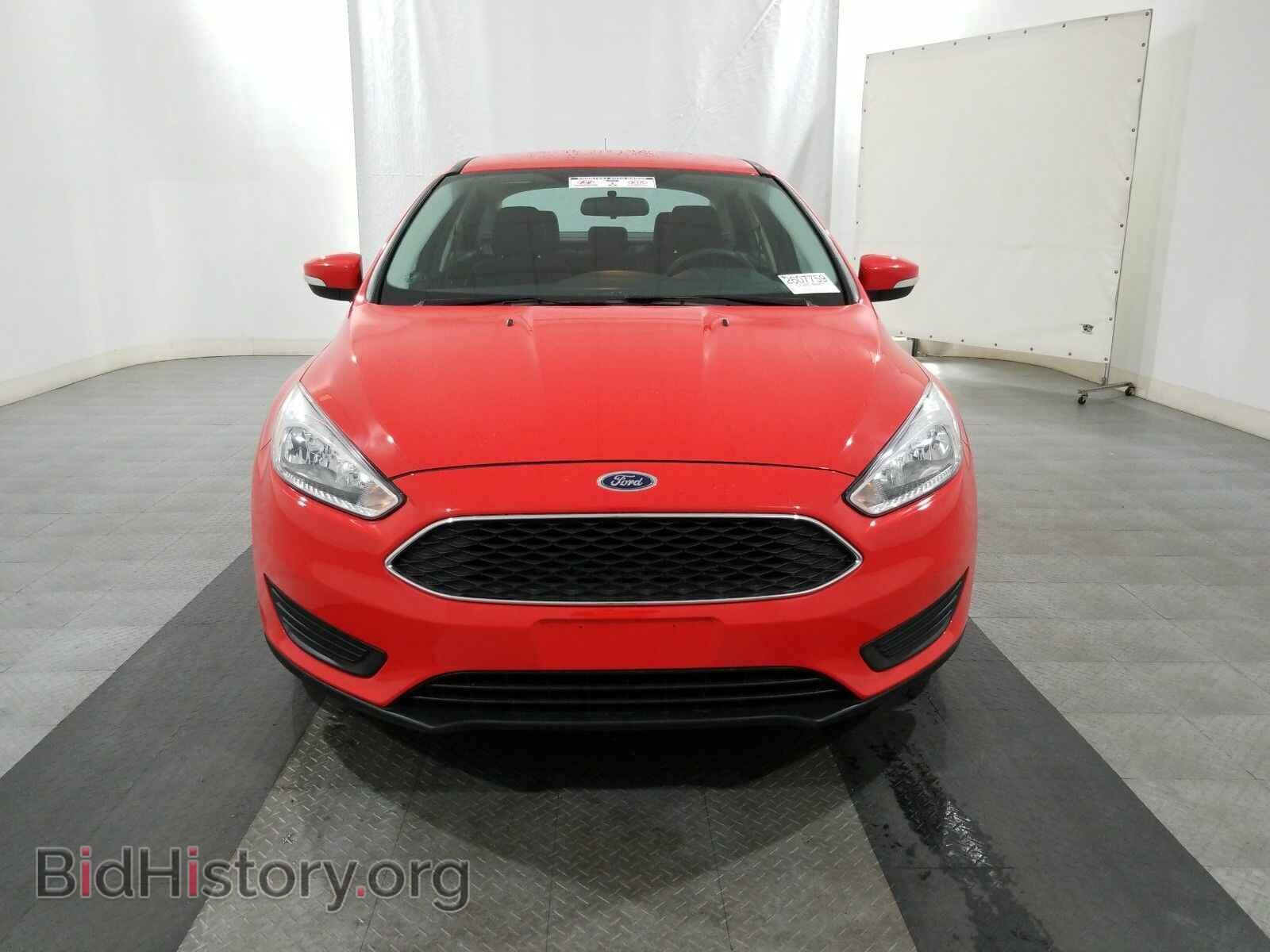 2017 Ford Focus - VIN: 1FADP3F23HL267933 - Фото 2