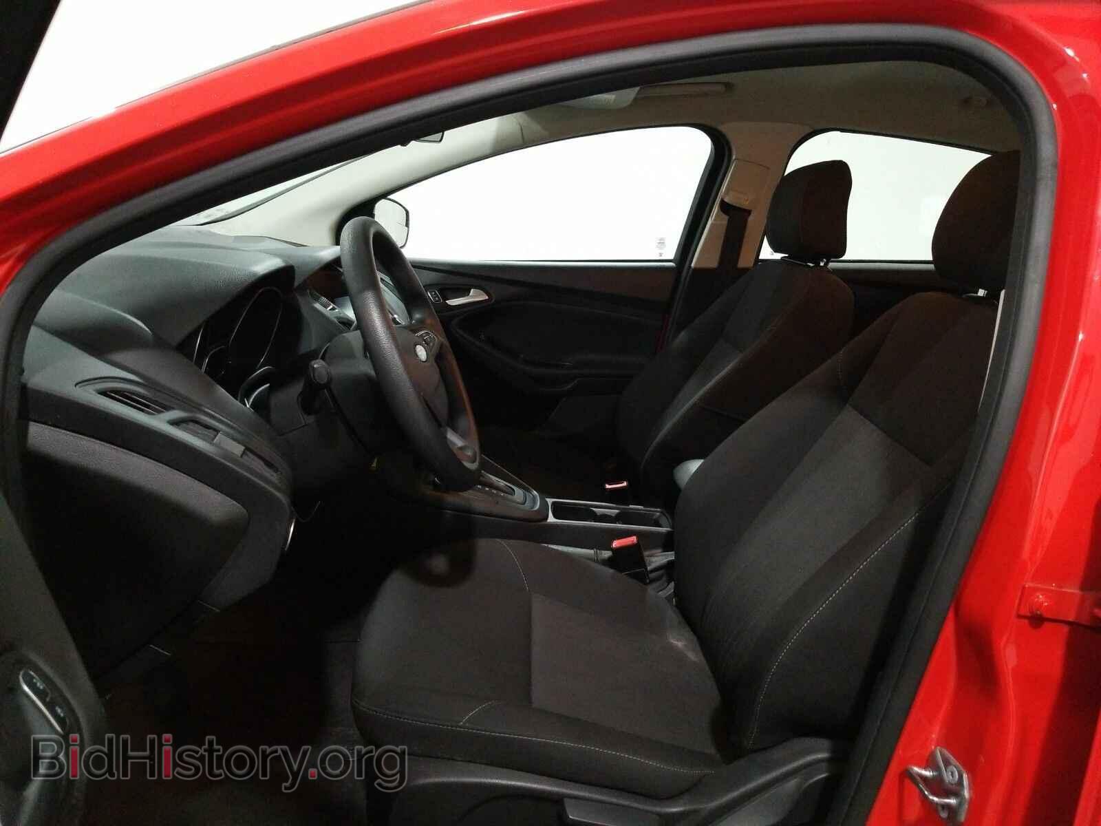 2017 Ford Focus - VIN: 1FADP3F23HL267933 - Фото 7