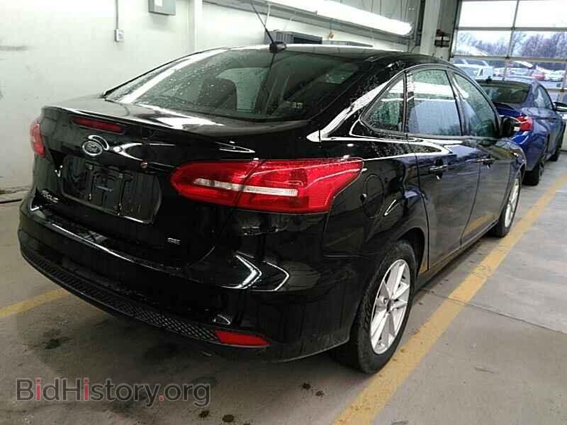 2017 Ford Focus - VIN: 1FADP3F25HL220774 - Photo 2