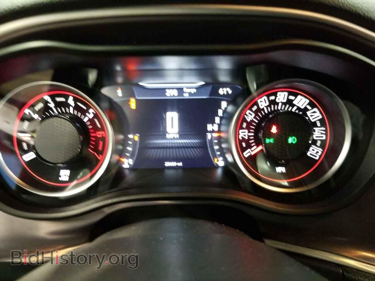 2019 Dodge Challenger - VIN: 2C3CDZBT5KH632296 - Фото 8