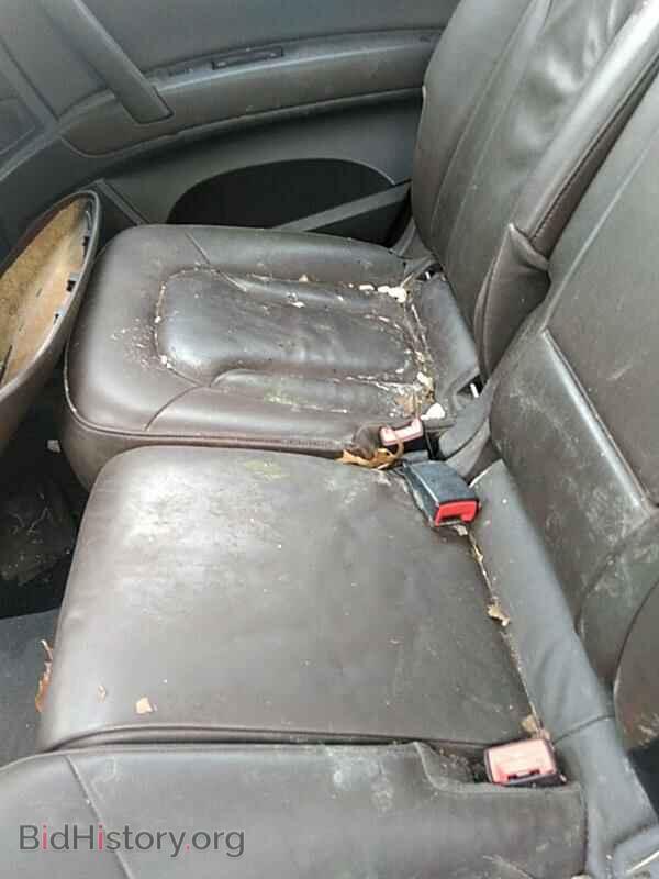 2010 Audi Q7 - VIN: WA1LYBFE6AD008080 - Фото 10