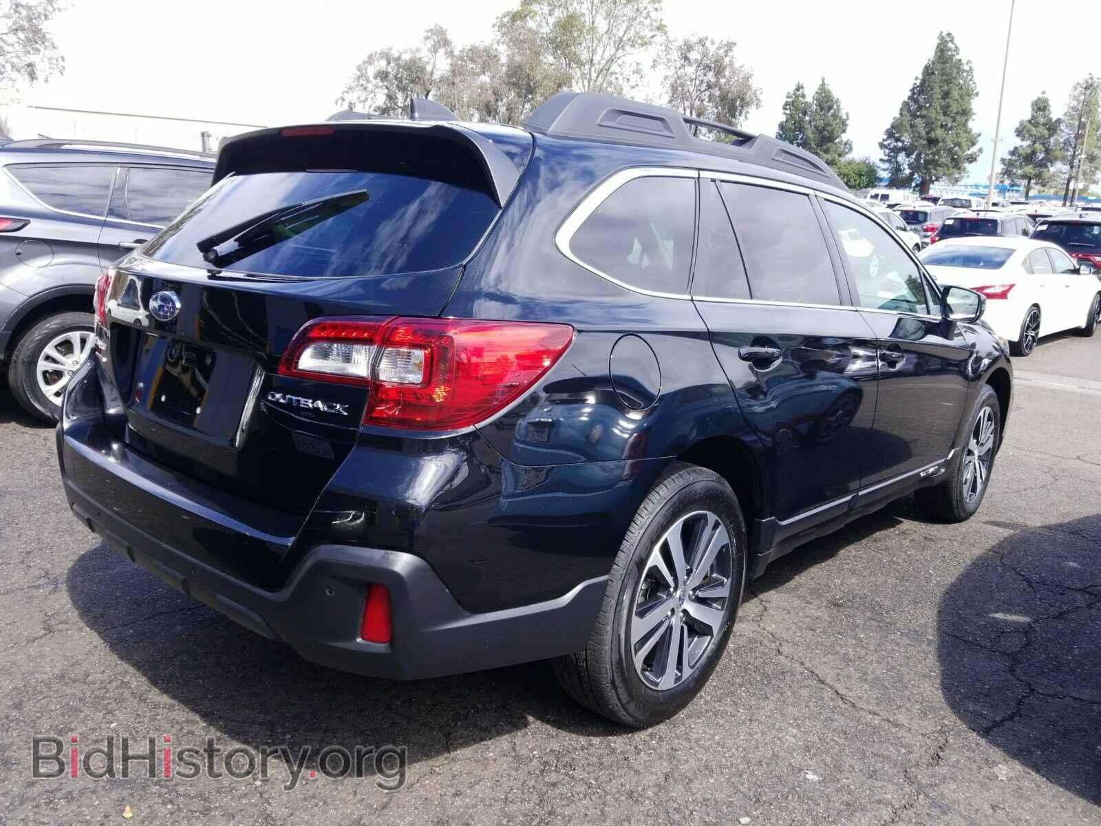 2019 Subaru Outback - VIN: 4S4BSANC2K3376868 - Photo 2