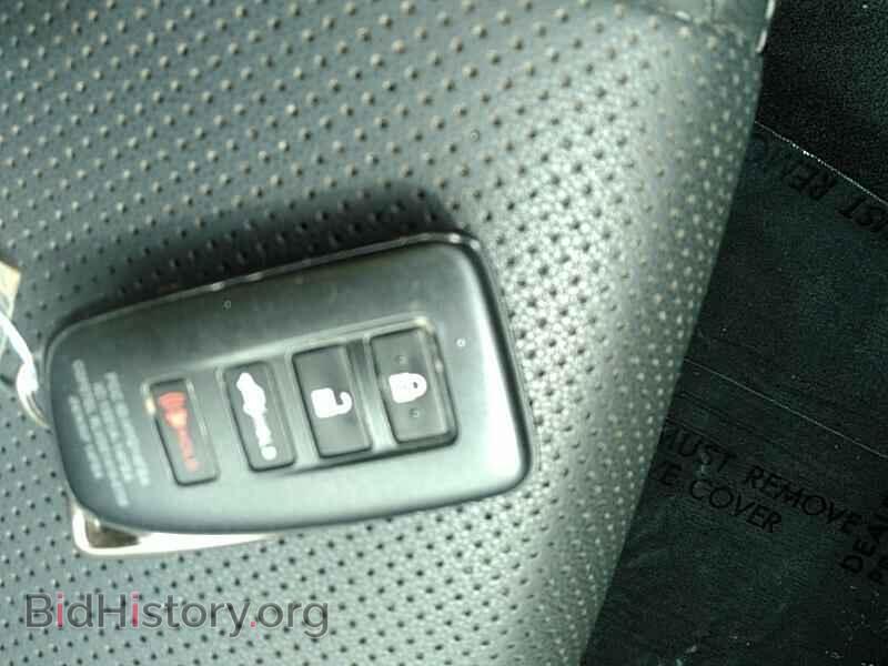 2017 Lexus IS - VIN: JTHBA1D27H5056411 - Фото 9