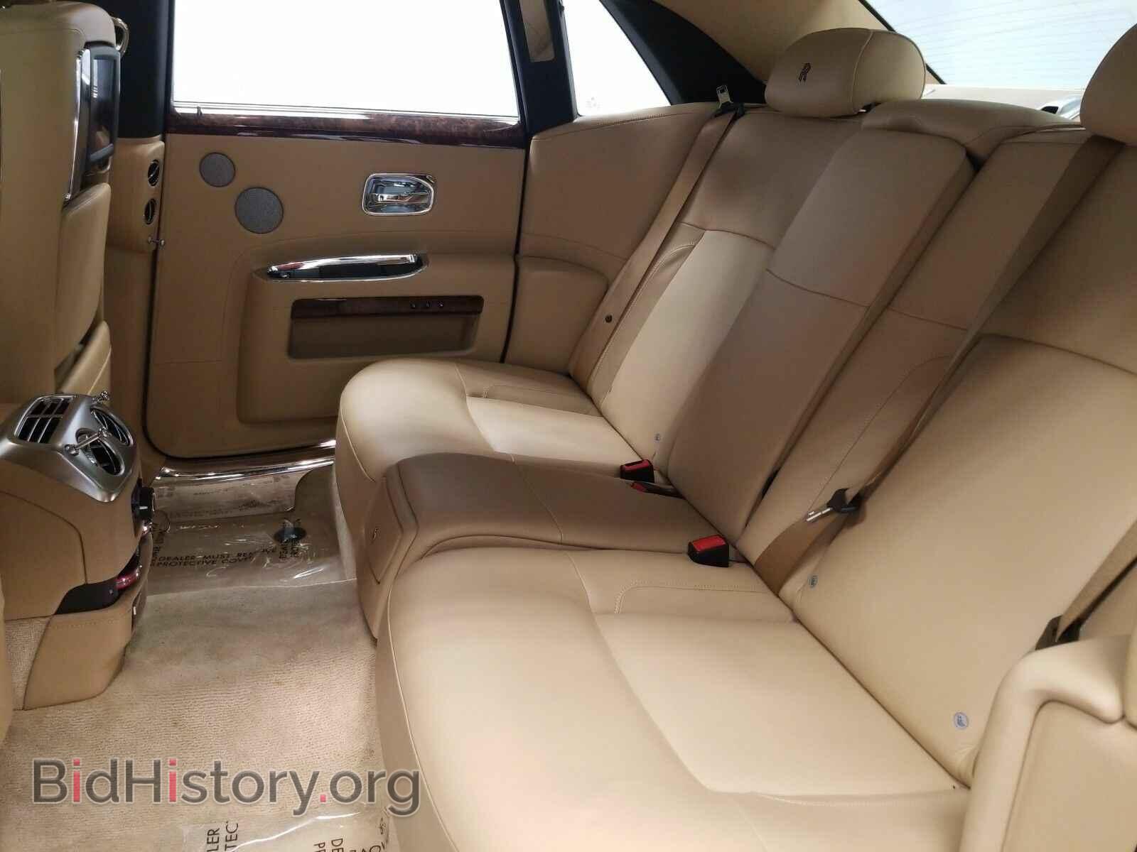 2014 Rolls-Royce Ghost - VIN: SCA664S58EUX52545 - Фото 13