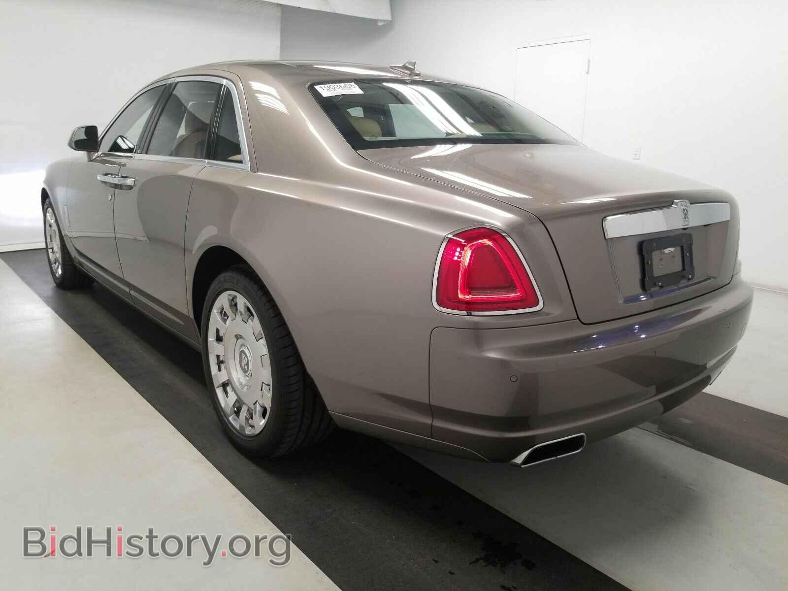 2014 Rolls-Royce Ghost - VIN: SCA664S58EUX52545 - Фото 6