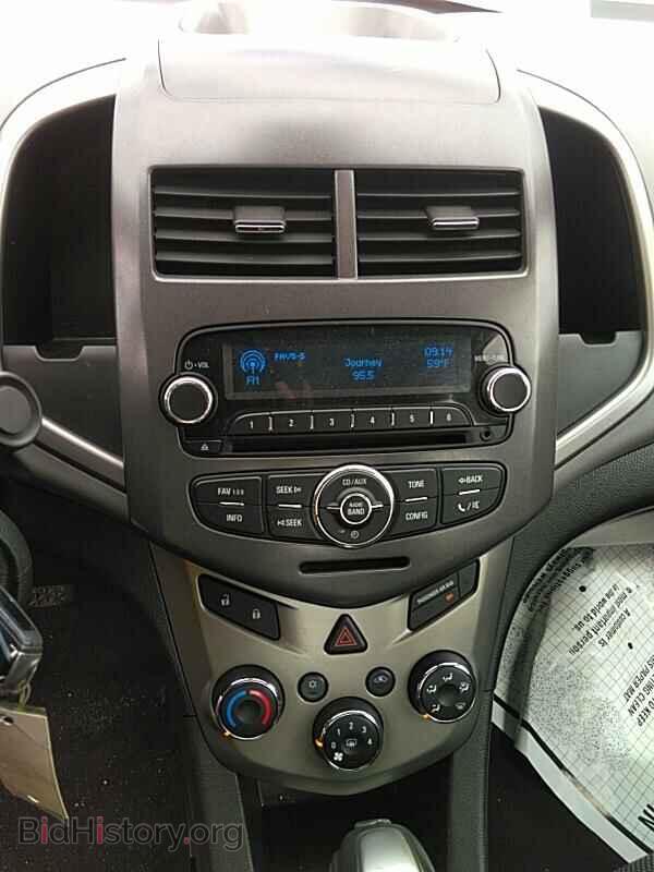 2012 Chevrolet Sonic - VIN: 1G1JC5SH7C4117639 - Фото 4