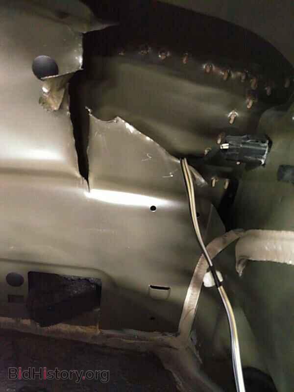 2012 Dodge Challenger - VIN: 2C3CDYAG5CH176719 - Фото 16