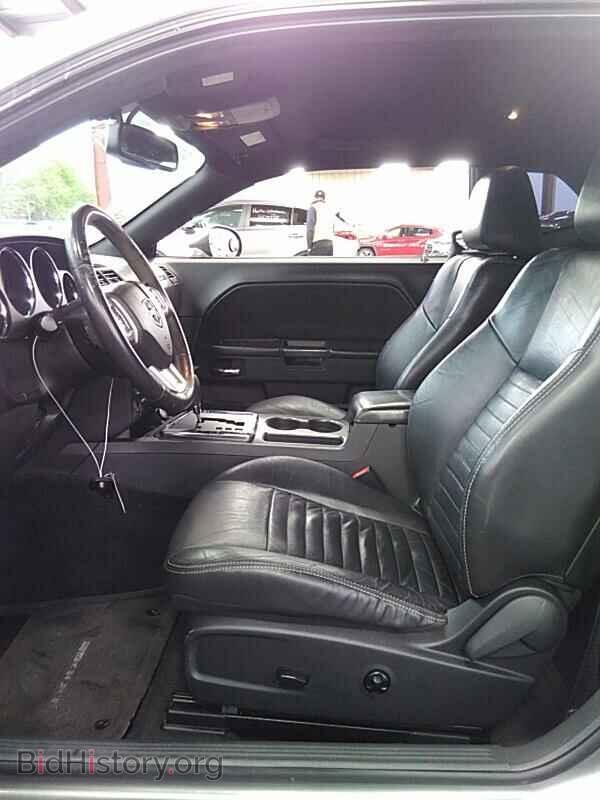 2012 Dodge Challenger - VIN: 2C3CDYAG5CH176719 - Фото 3