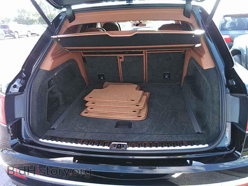 2017 Bentley Bentayga - VIN: SJAAC2ZVXHC014229 - Фото 7