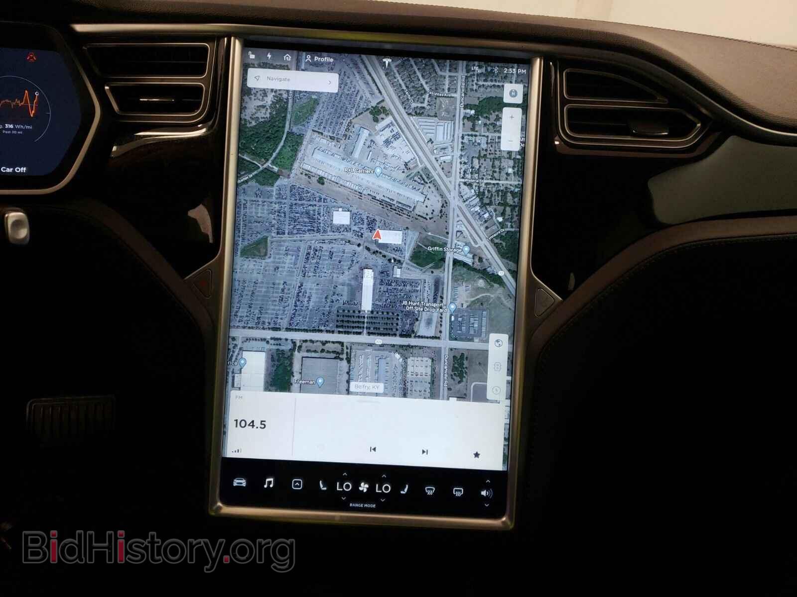 2015 Tesla Model S - VIN: 5YJSA1E29FF110190 - Фото 11