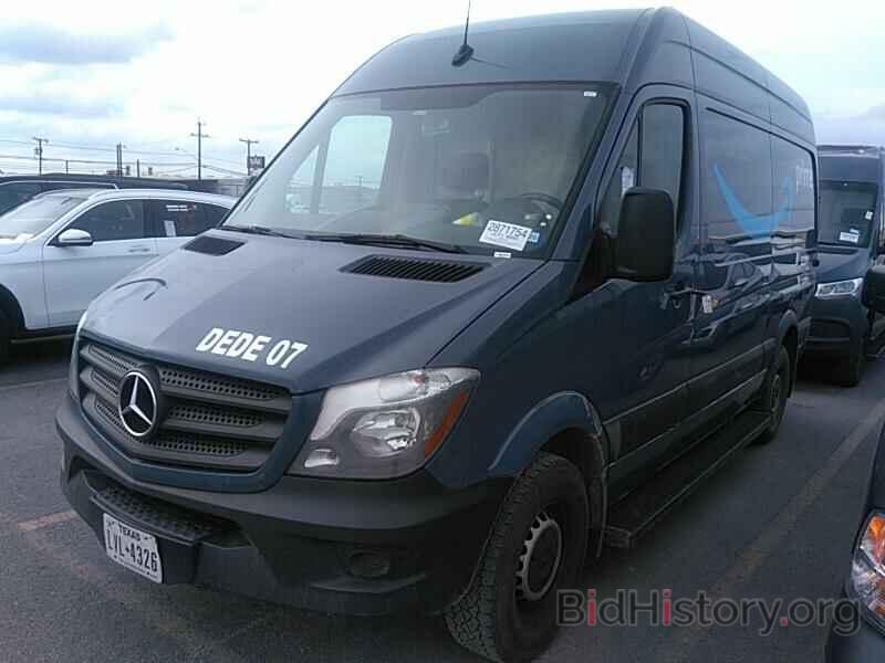 Photo WD3PE7CD1JP639157 - Mercedes-Benz Sprinter Cargo Van 2018