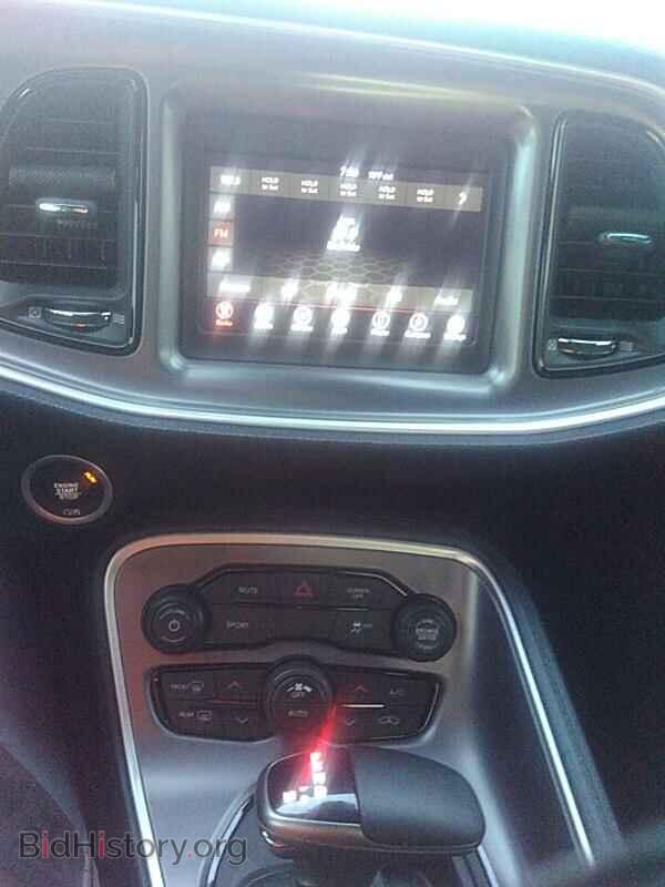 2019 Dodge Challenger - VIN: 2C3CDZAG6KH620405 - Фото 4