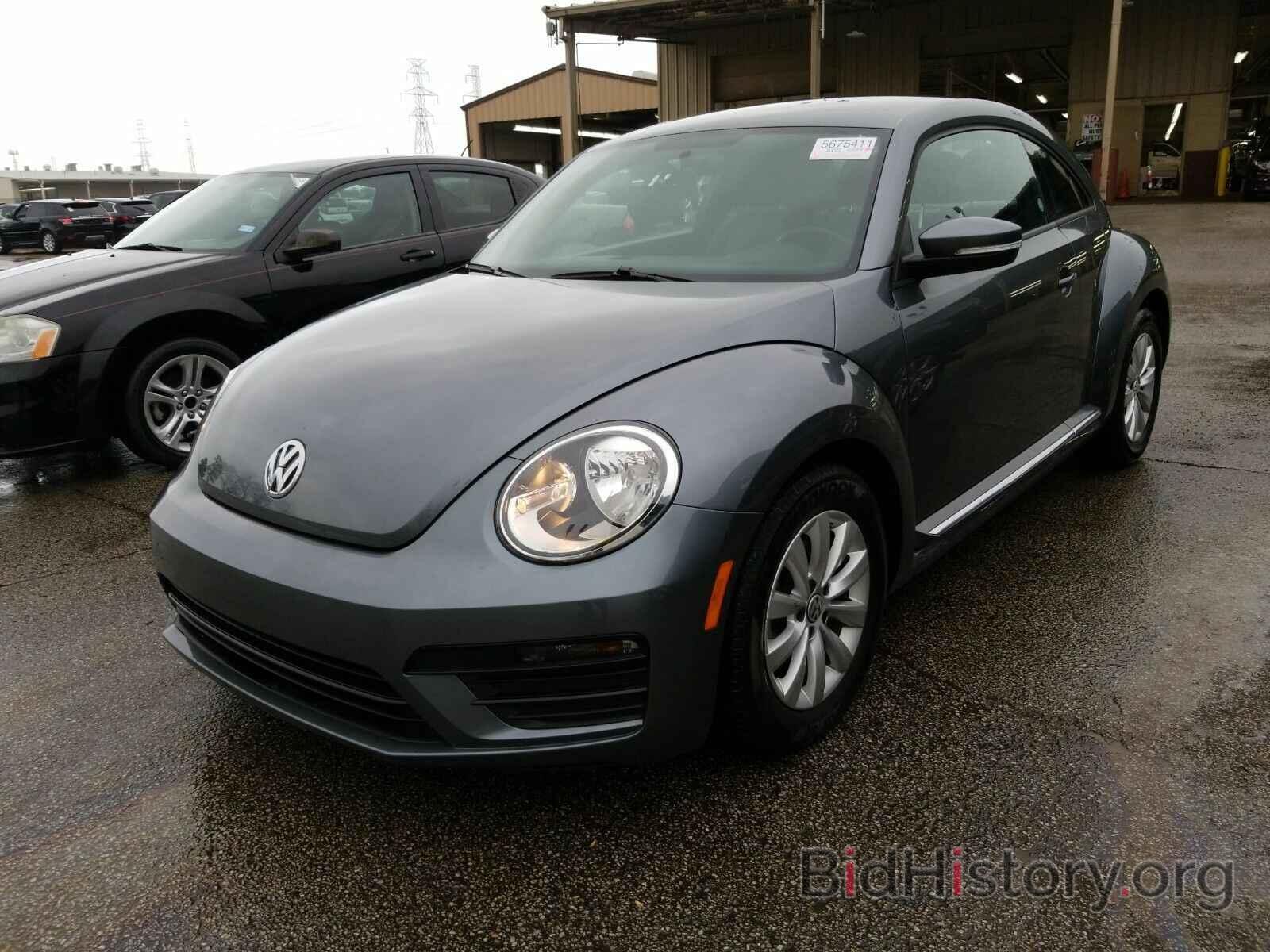 Photo 3VWFD7ATXKM706258 - Volkswagen Beetle 2019