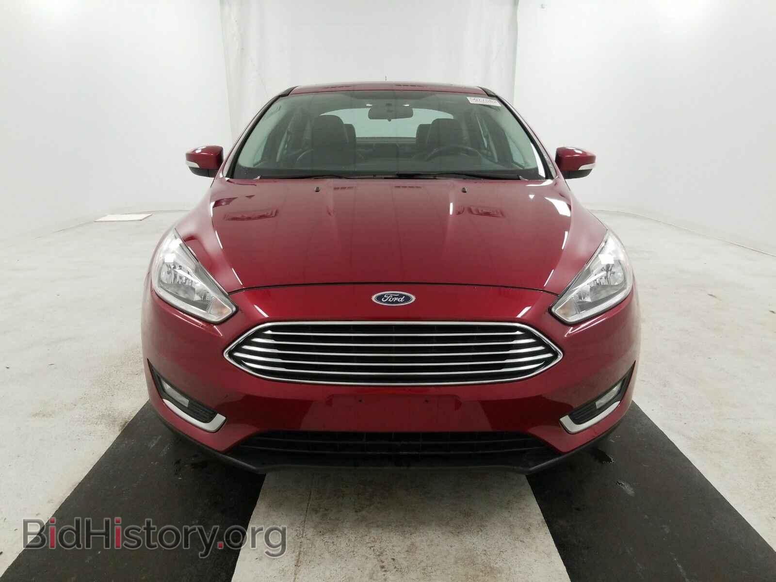 2016 Ford Focus - VIN: 1FADP3J29GL293572 - Фото 2