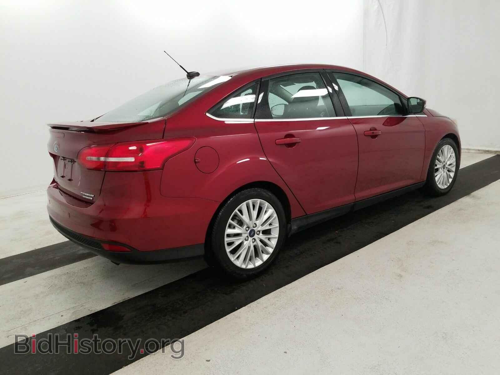2016 Ford Focus - VIN: 1FADP3J29GL293572 - Фото 4