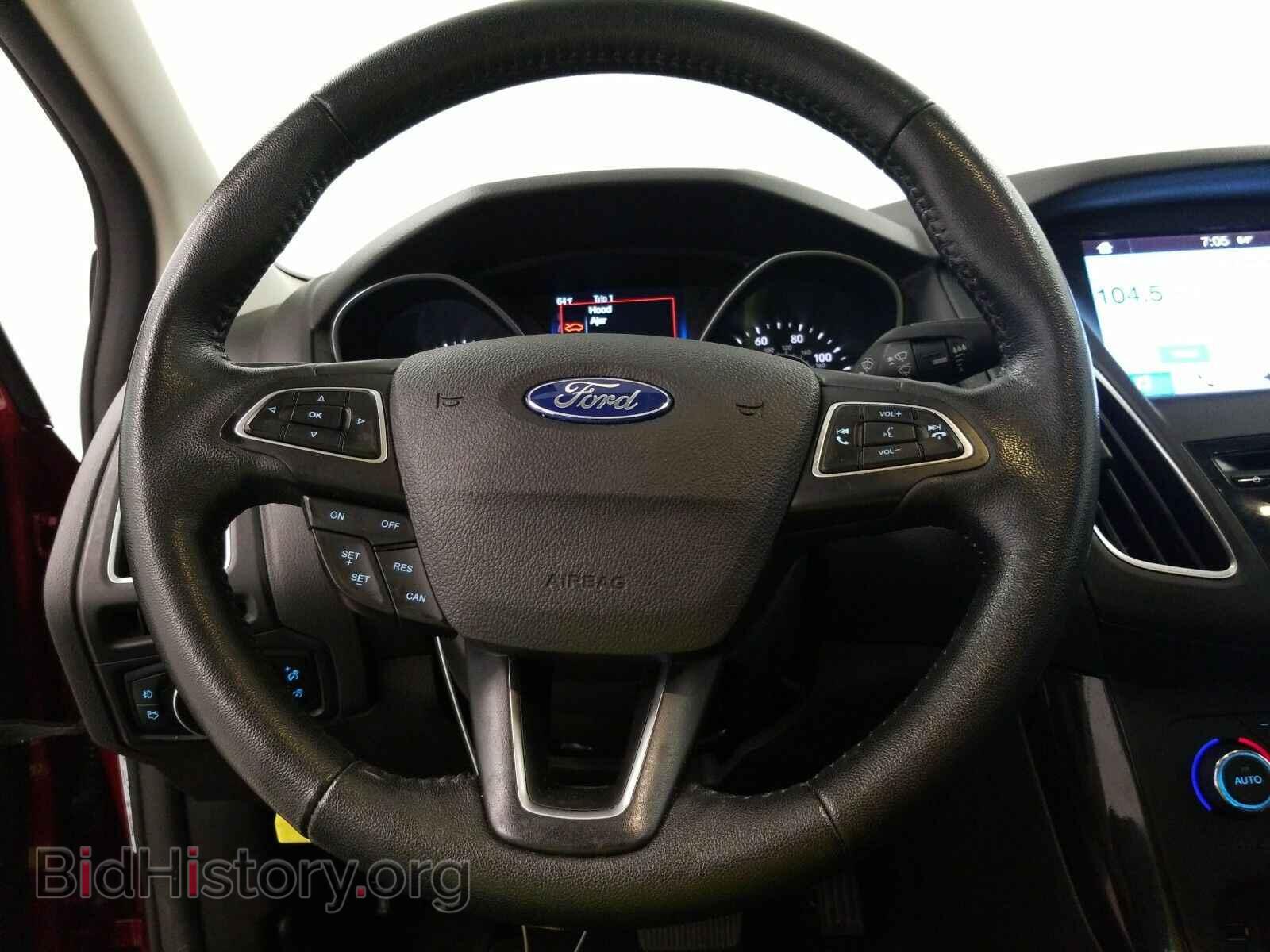 2016 Ford Focus - VIN: 1FADP3J29GL293572 - Фото 10