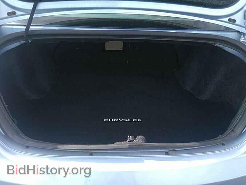 2013 Chrysler 200 - VIN: 1C3CCBCG0DN610115 - Фото 7