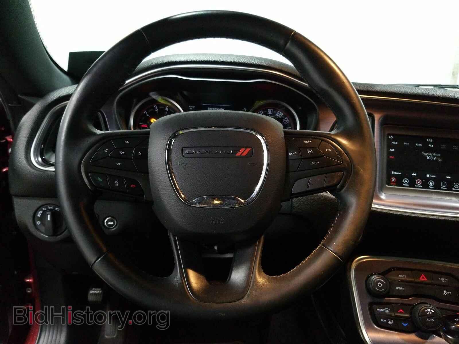 2018 Dodge Challenger - VIN: 2C3CDZAG7JH219802 - Photo 10