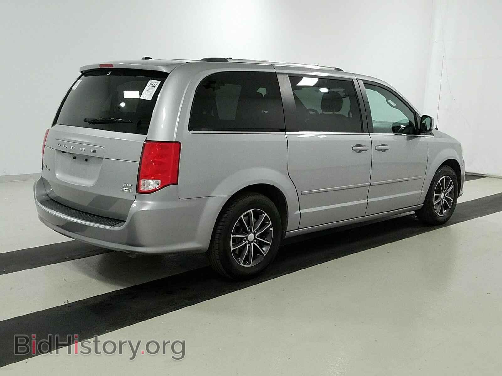 2017 Dodge Grand Caravan - VIN: 2C4RDGCG7HR818596 - Фото 3
