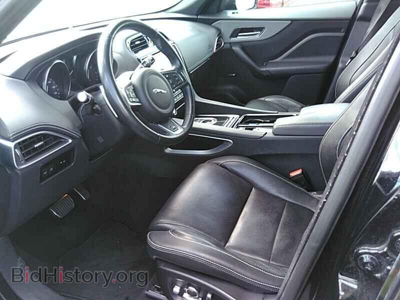 2018 Jaguar F-PACE - VIN: SADCM2FV8JA288852 - Photo 3