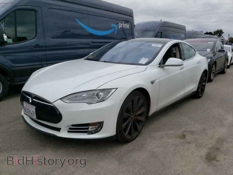 Фотография 5YJSA1H47FF083617 - Tesla Model S 2015
