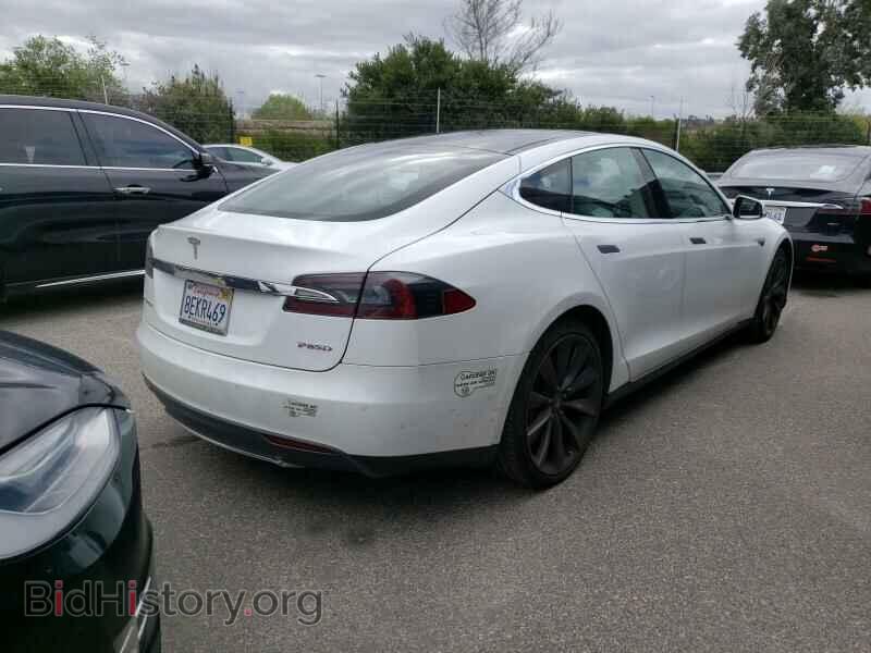2015 Tesla Model S - VIN: 5YJSA1H47FF083617 - Photo 2