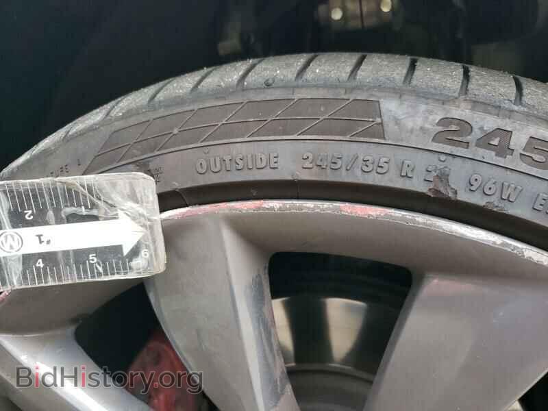 2015 Tesla Model S - VIN: 5YJSA1H47FF083617 - Photo 8