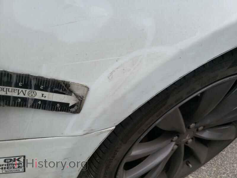 2015 Tesla Model S - VIN: 5YJSA1H47FF083617 - Photo 10