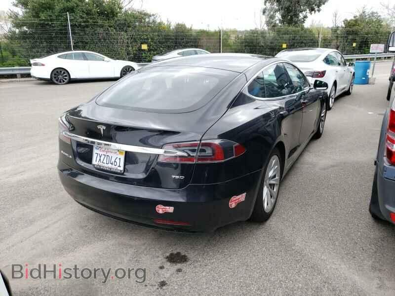 2017 Tesla Model S - VIN: 5YJSA1E2XHF184463 - Фото 2