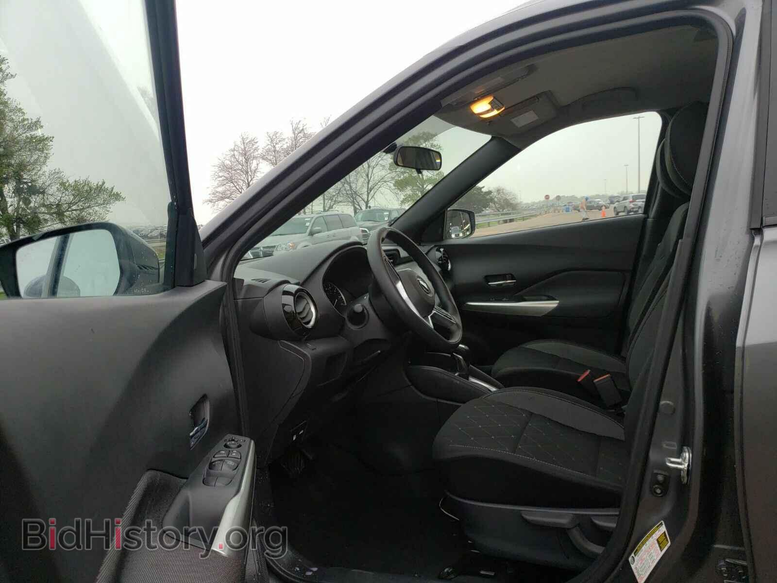 2019 Nissan Kicks - VIN: 3N1CP5CU3KL512316 - Фото 3