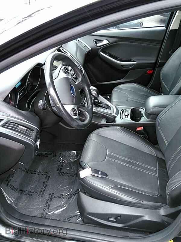 2014 Ford Focus - VIN: 1FADP3N2XEL237583 - Фото 3