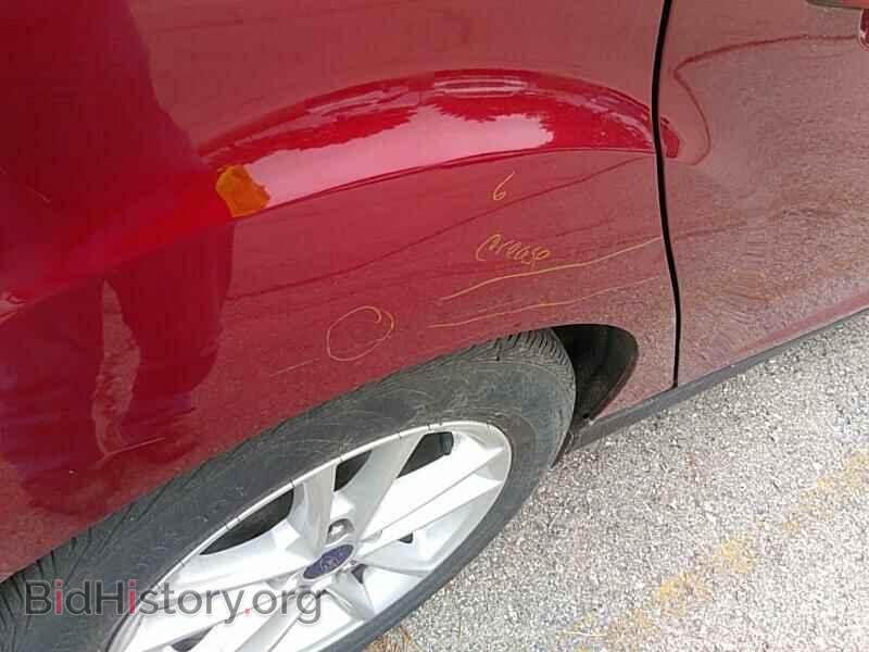2016 Ford Focus - VIN: 1FADP3F26GL395579 - Photo 9