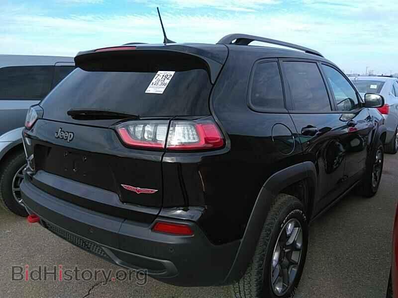 2019 Jeep Cherokee - VIN: 1C4PJMBXXKD298582 - Фото 2