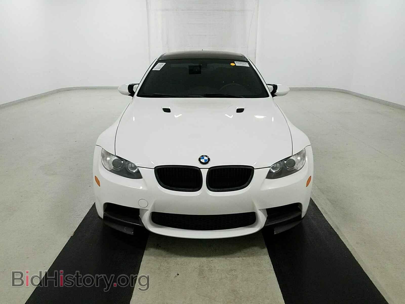 2011 BMW M3 - VIN: WBSKG9C53BE368705 - Фото 2