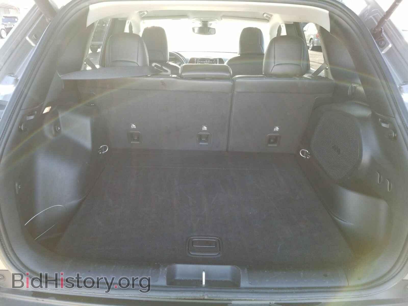 2019 Jeep Cherokee - VIN: 1C4PJMDX2KD397295 - Photo 7
