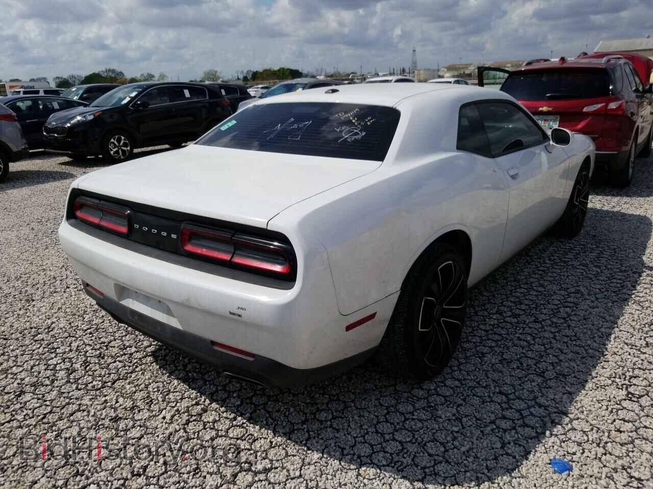 2017 Dodge Challenger - VIN: 2C3CDZAG2HH594149 - Фото 2